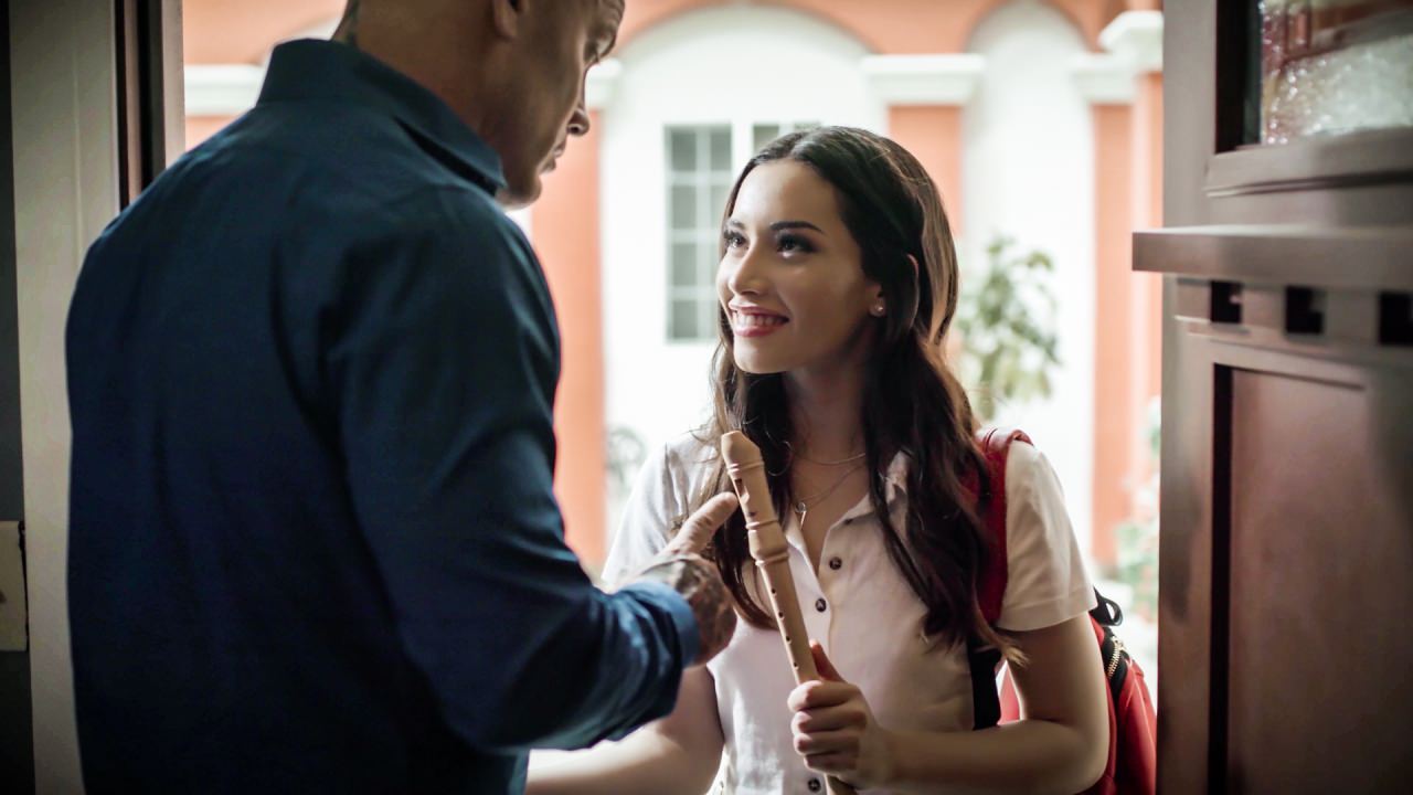 Aria Lee & Derrick Pierce: Desperate Affair - HD Brunette Teen Fingering, Facial, Blowjob